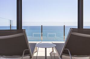 Blue Line Apartment Hotel