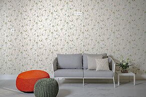 Blue Line Apartment Hotel