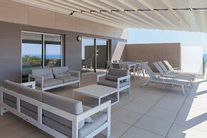 Blue Line Apartment Hotel