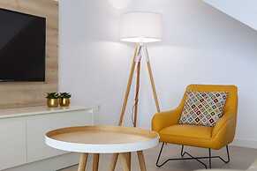 Blue Line Apartment Hotel