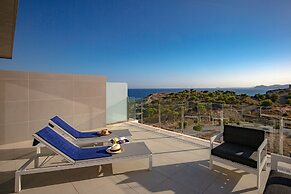 Blue Line Apartment Hotel