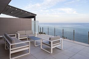 Blue Line Apartment Hotel