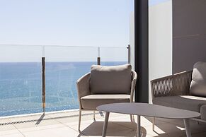 Blue Line Apartment Hotel