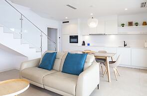 Blue Line Apartment Hotel