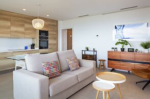 Blue Line Apartment Hotel