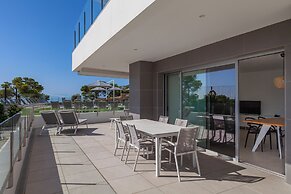 Blue Line Apartment Hotel