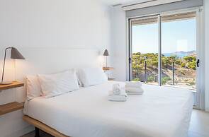 Blue Line Apartment Hotel