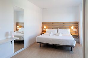 Blue Line Apartment Hotel