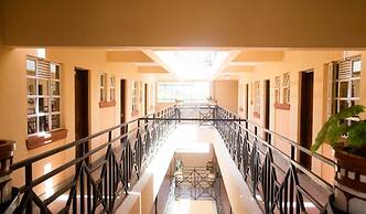 Rudolf Regency Hotel