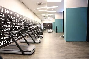 Astron Suítes Mondial Salvador by Nobile