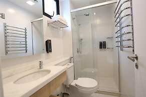 Astron Suítes Mondial Salvador by Nobile