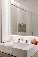 Sonder by Marriott Bonvoy Battery Park Apartments Financial District