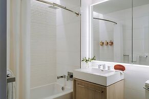 Sonder by Marriott Bonvoy Battery Park Apartments Financial District