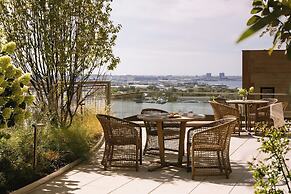 Sonder by Marriott Bonvoy Battery Park Apartments Financial District