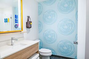 Tru By Hilton Midland