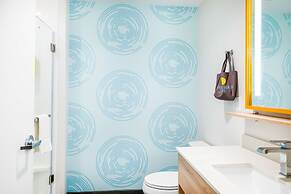 Tru By Hilton Midland