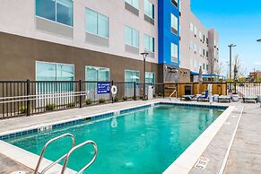 Tru By Hilton Midland