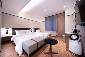 Browndot Hotel Suwon City Hall