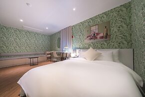 Goyo37 Hotel Osan by Aank