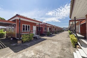 OYO 1166 Train Way Resort