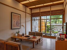 Yoko Onsen Quang Hanh