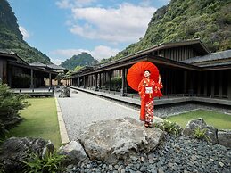 Yoko Onsen Quang Hanh