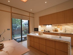 Yoko Onsen Quang Hanh