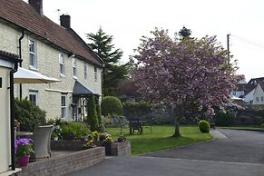 The Lawns Tea Room and B&B