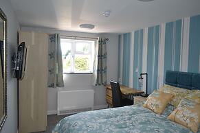 The Lawns Tea Room and B&B