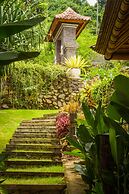 Aquamarine Beach Villas