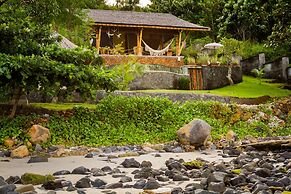 Aquamarine Beach Villas