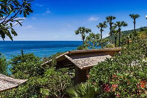 Aquamarine Beach Villas