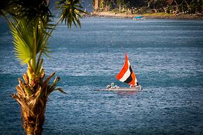 Aquamarine Beach Villas