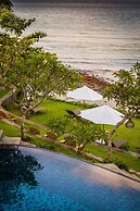 Aquamarine Beach Villas