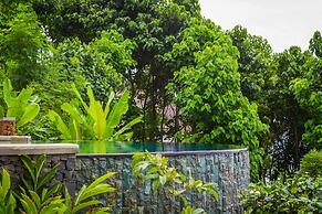 Aquamarine Beach Villas