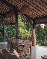 Aquamarine Beach Villas