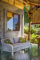 Aquamarine Beach Villas