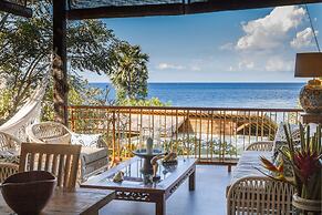 Aquamarine Beach Villas