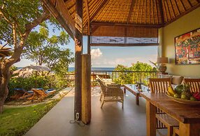 Aquamarine Beach Villas