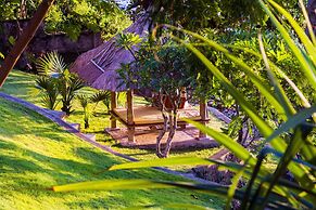 Aquamarine Beach Villas