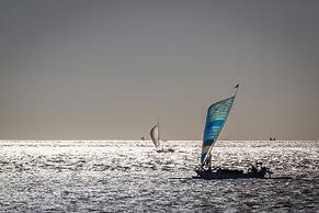 Aquamarine Beach Villas