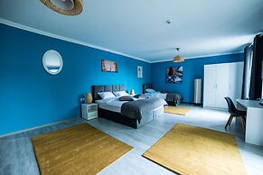 Complex Living