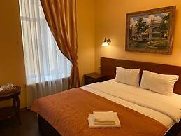 Piterskaya Club Hotel