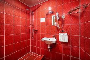 Piterskaya Club Hotel