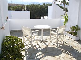 Elena Studios and Apartments