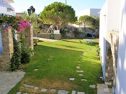 Elena Studios and Apartments