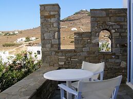 Elena Studios and Apartments