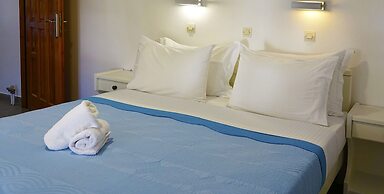 Elena Studios and Apartments