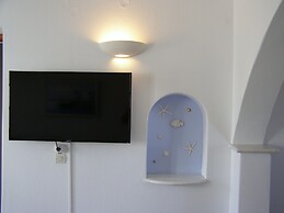 Elena Studios and Apartments