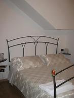 Borghetto Airport - Hospital